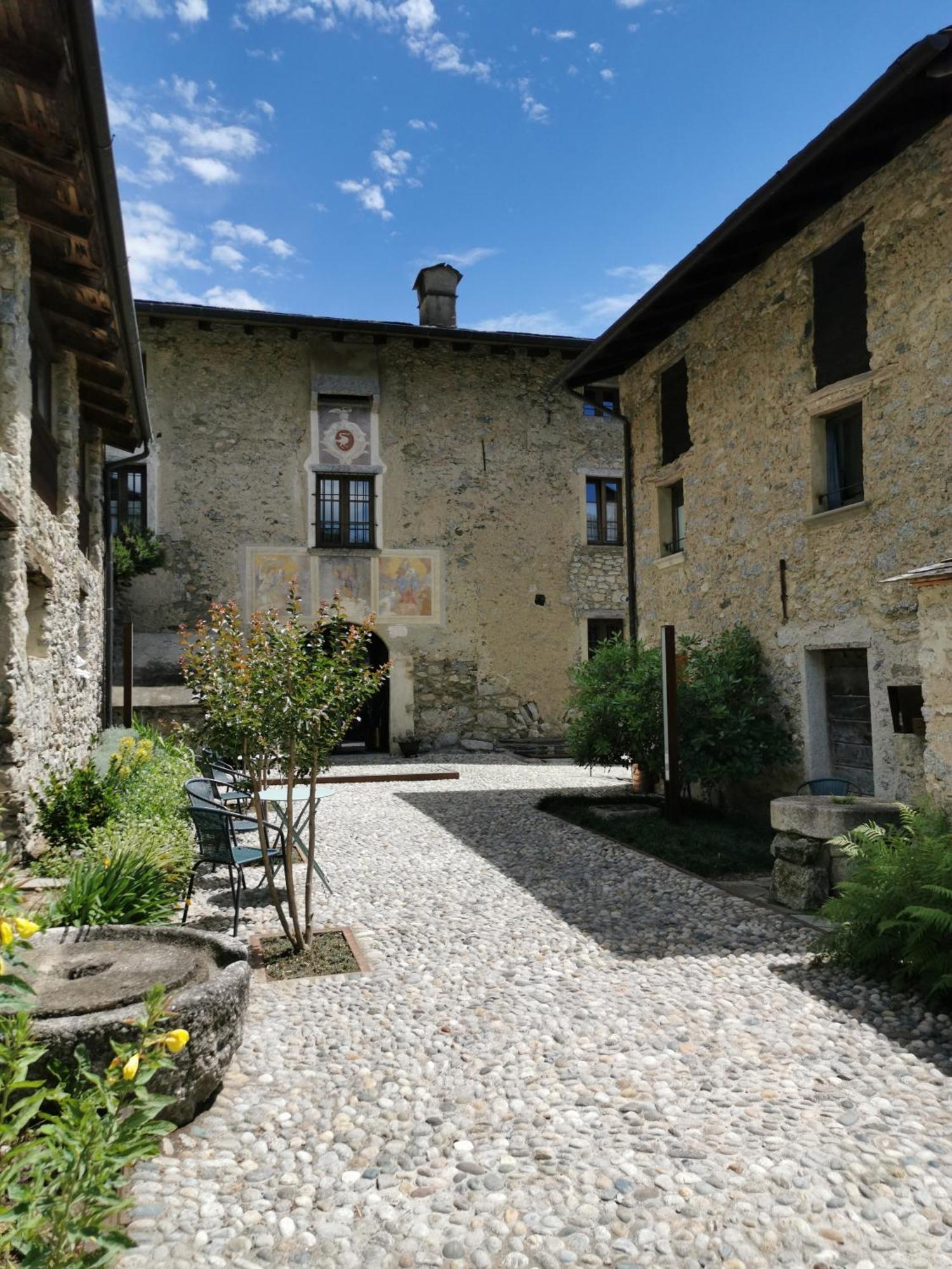 Borgo Selvapiana Villa Morbegno Exterior photo